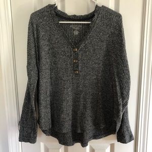 American Eagle Soft and Sexy Long Sleeve